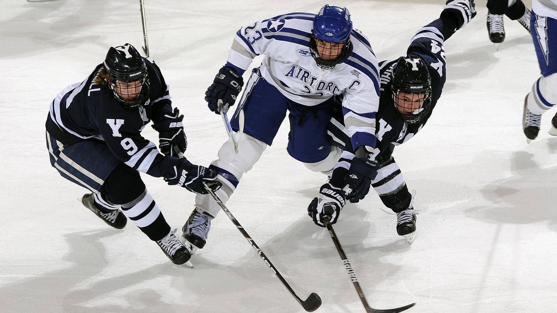 环足奖年度最佳前锋八强名单揭晓,巴黎双星领衔,巴萨天才少年亚马尔强势入围